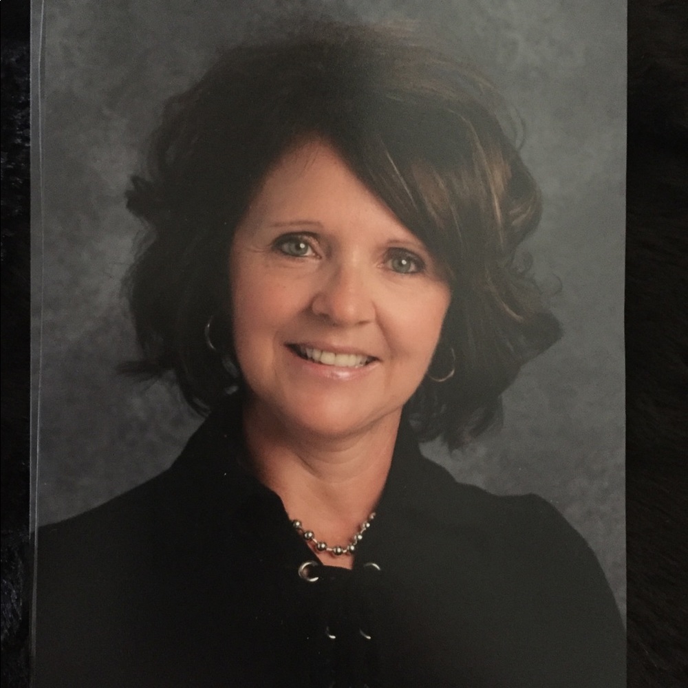 Meet your Posher, Teresa